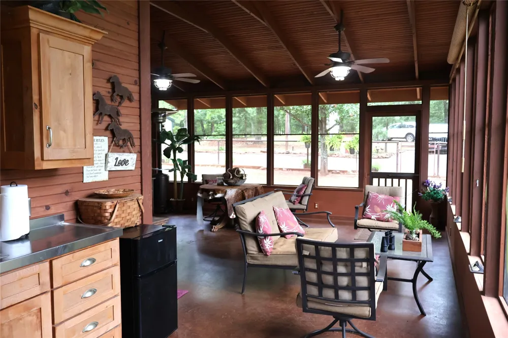 440 VZ County Road 4814 Ben Wheeler, TX 75754