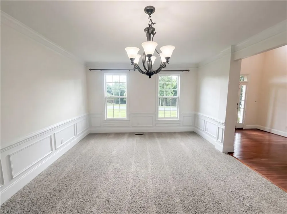7791 Newhaven Drive Oak Ridge, NC 27310