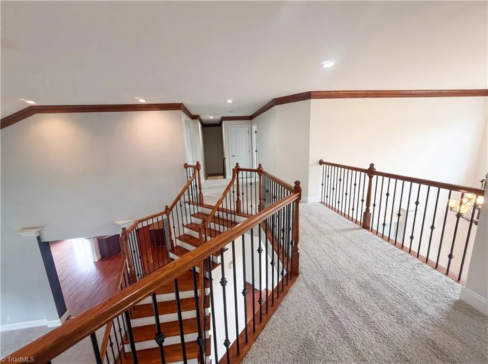 7791 Newhaven Drive Oak Ridge, NC 27310