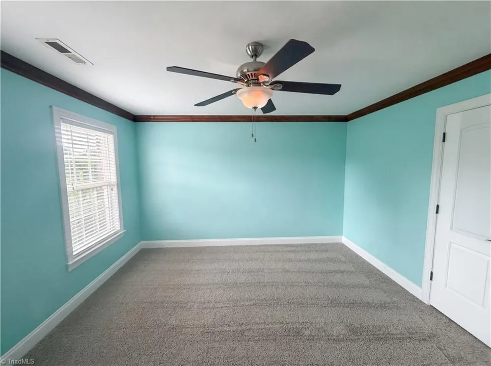 7791 Newhaven Drive Oak Ridge, NC 27310