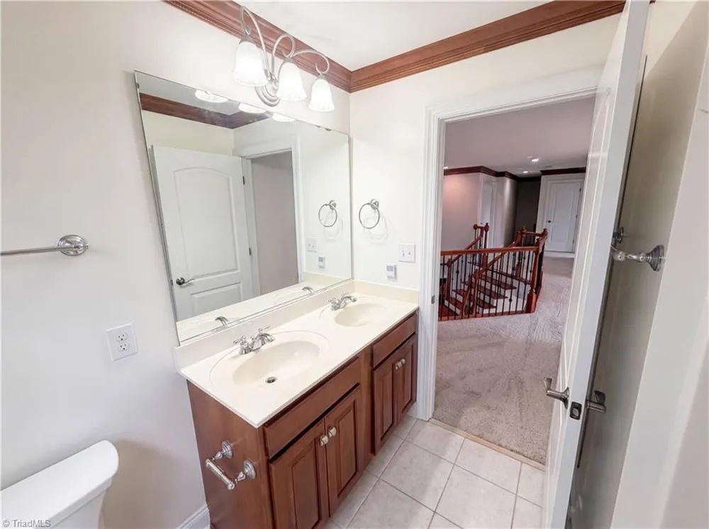 7791 Newhaven Drive Oak Ridge, NC 27310