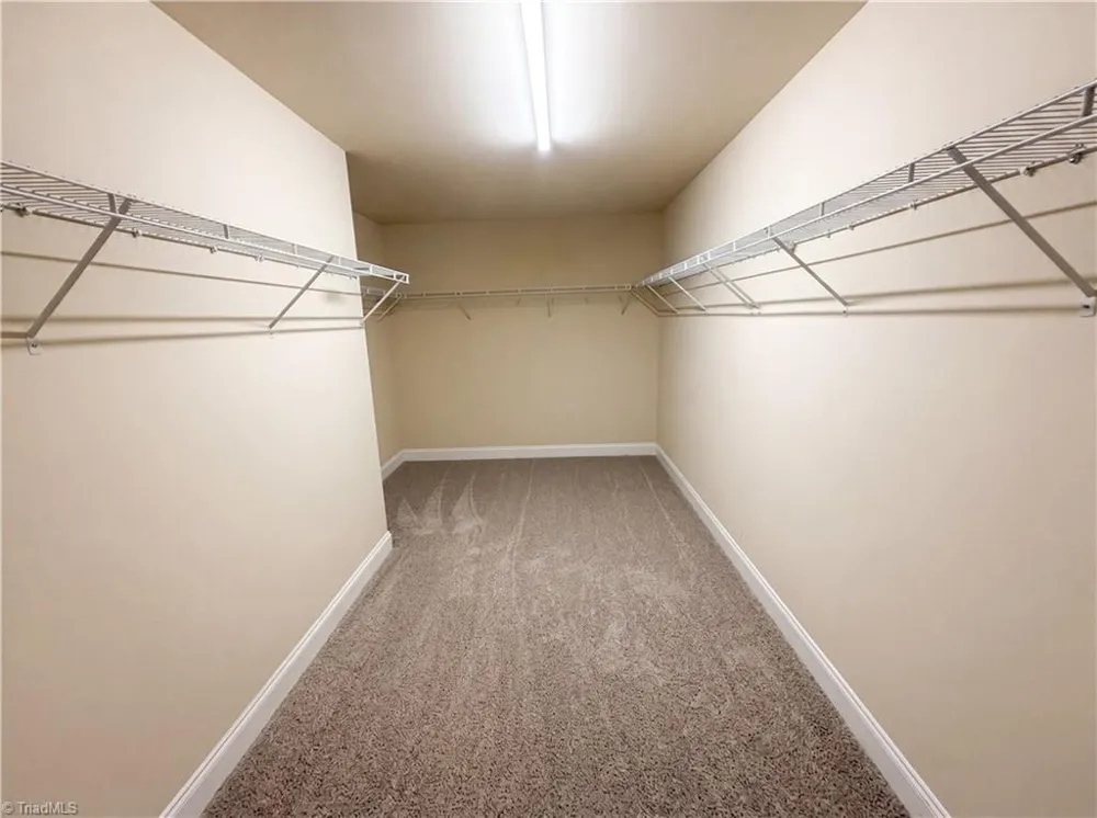 7791 Newhaven Drive Oak Ridge, NC 27310