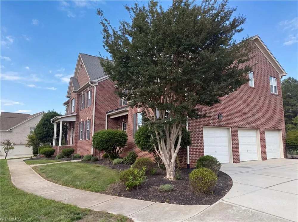 7791 Newhaven Drive Oak Ridge, NC 27310