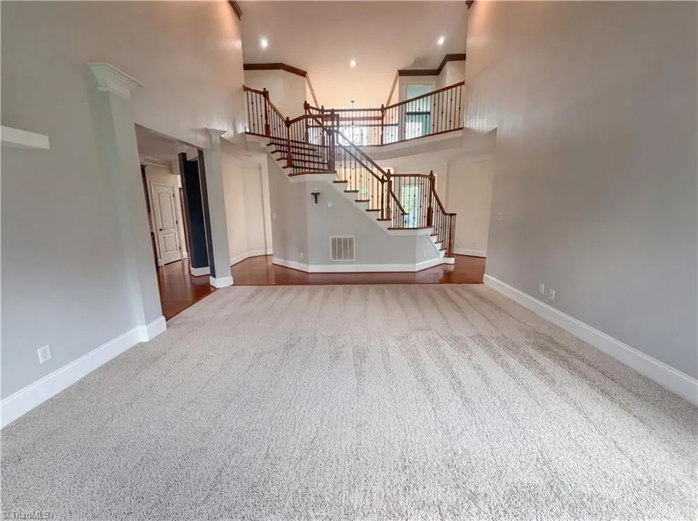 7791 Newhaven Drive Oak Ridge, NC 27310