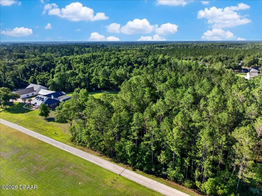 10790 S Runway Circle Glen St. Mary, FL 32040