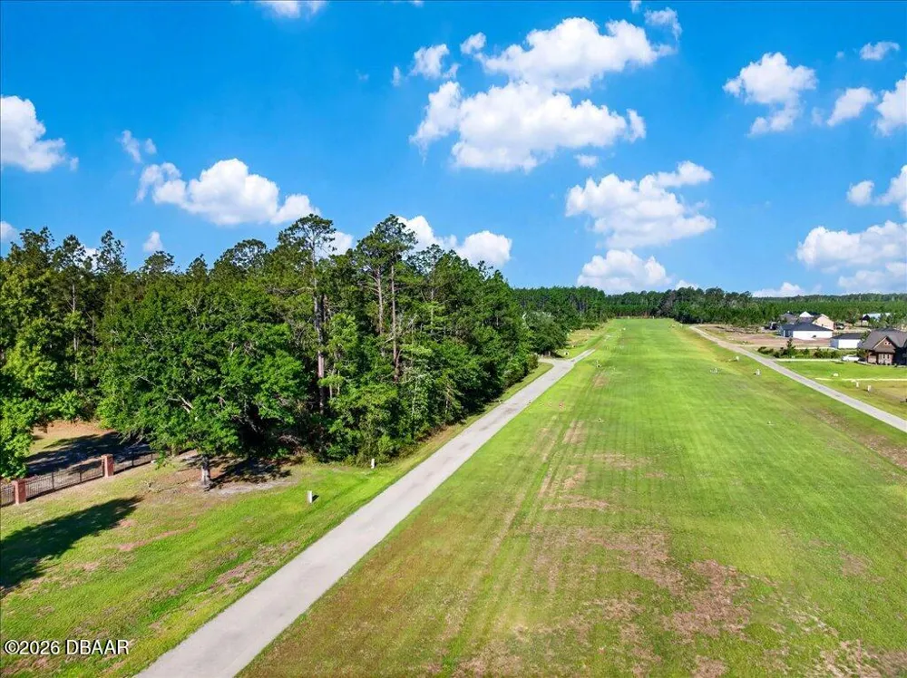 10790 S Runway Circle Glen St. Mary, FL 32040