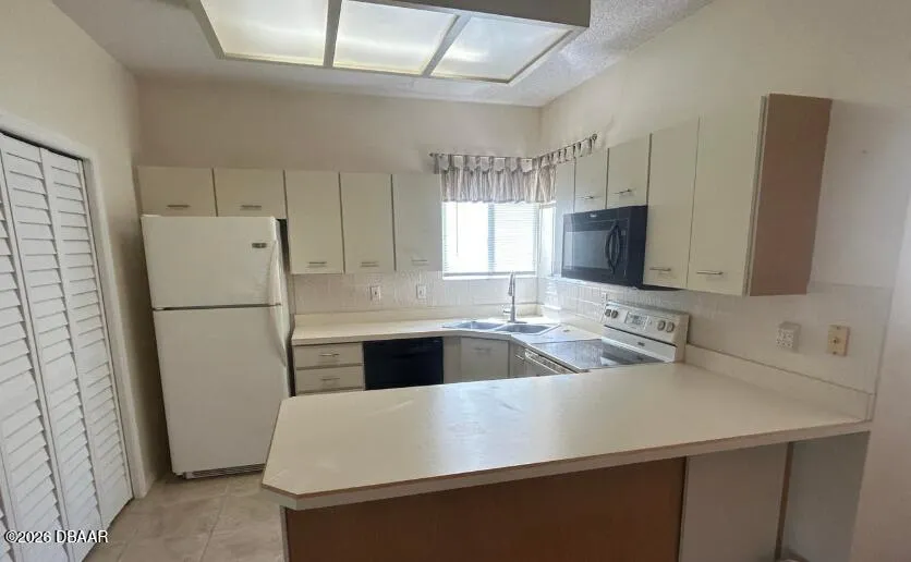 38 Magnolia Drive S Ormond Beach, FL 32174