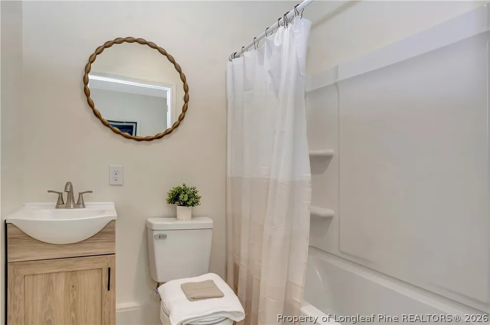 801 Pinewood Road Fairmont, NC 28340