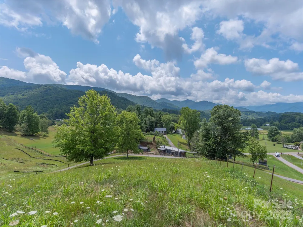 00 Bark Trail Waynesville, NC 28786