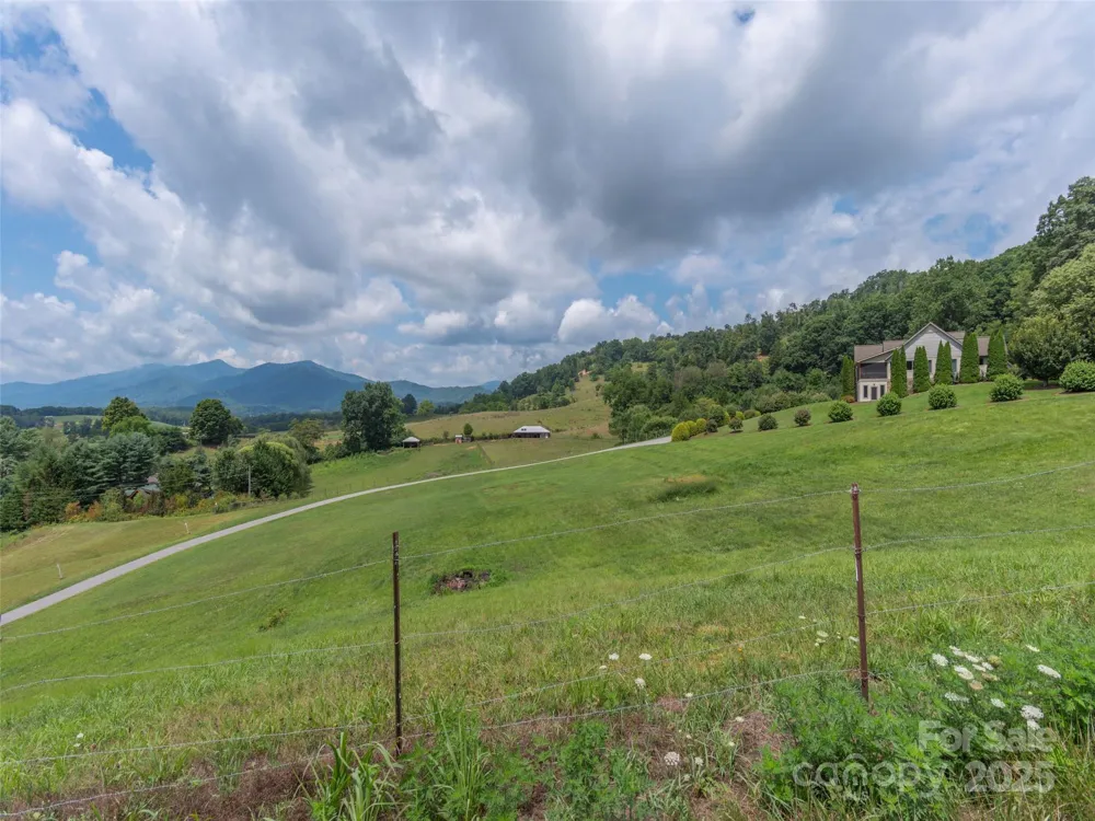 00 Bark Trail Waynesville, NC 28786