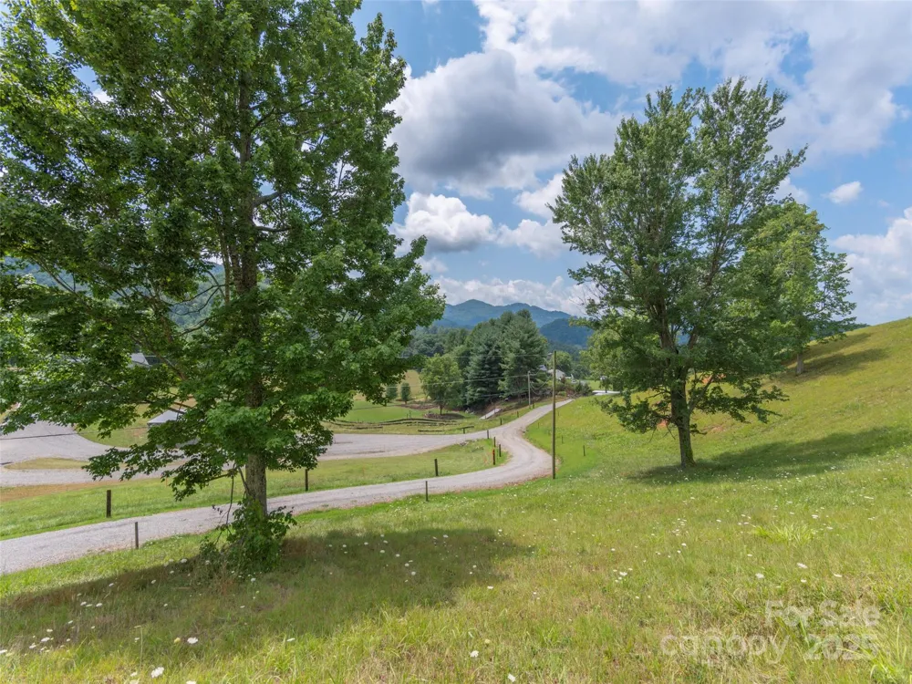 00 Bark Trail Waynesville, NC 28786