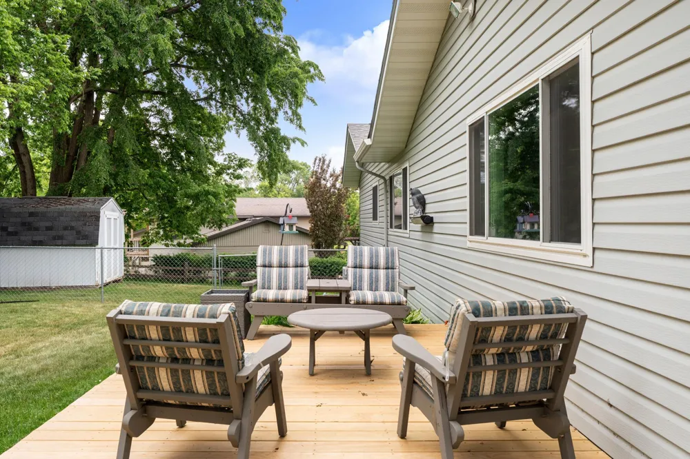 211 Sunrise Drive Medford, MN 55049