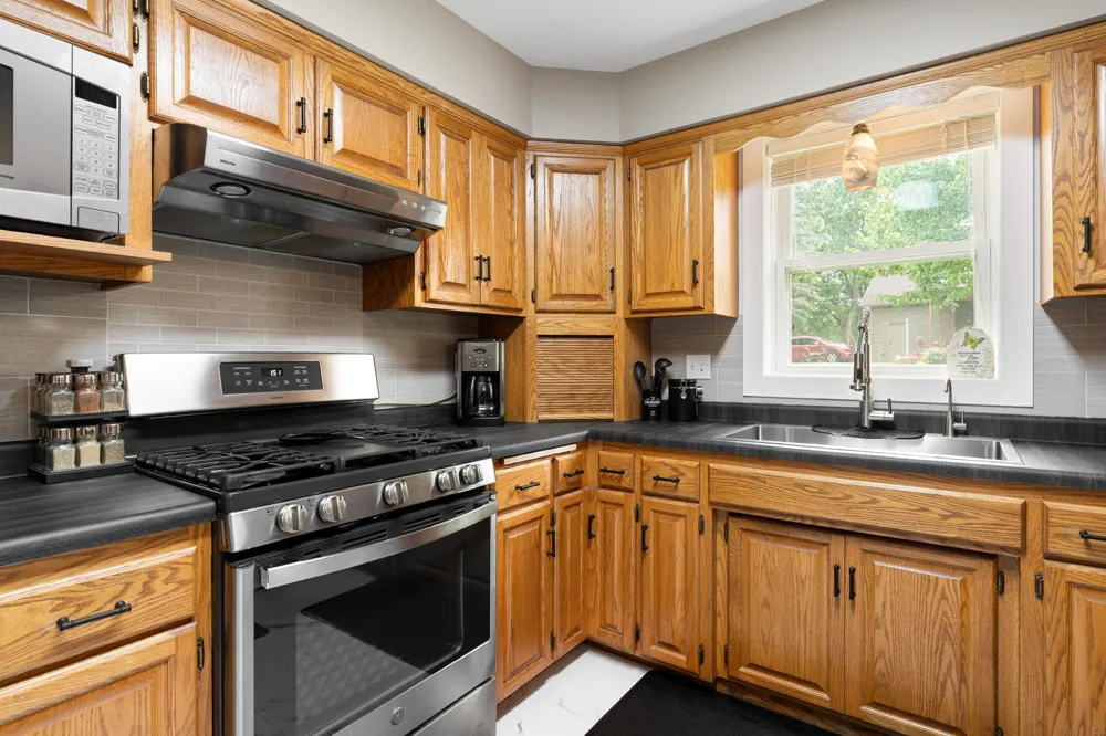 211 Sunrise Drive Medford, MN 55049