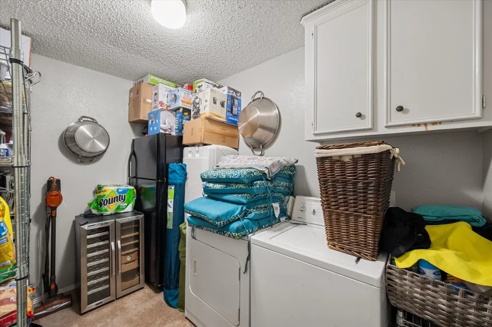 6060 CR 3925 Athens, TX 75752