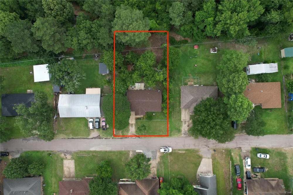 6060 CR 3925 Athens, TX 75752