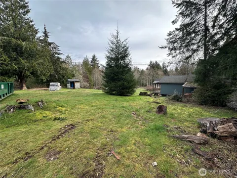 22 Lots E Washington Street