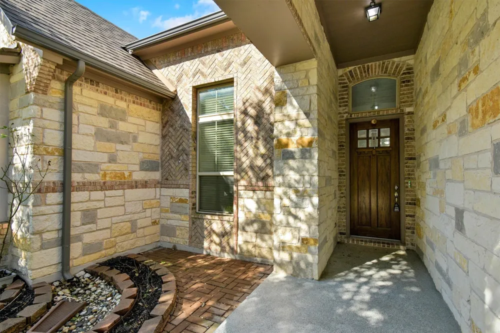 2325 Blended Tree Ranch Drive Leander, TX 78641
