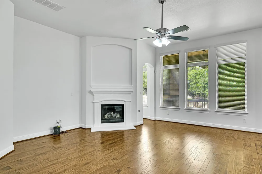 2325 Blended Tree Ranch Drive Leander, TX 78641