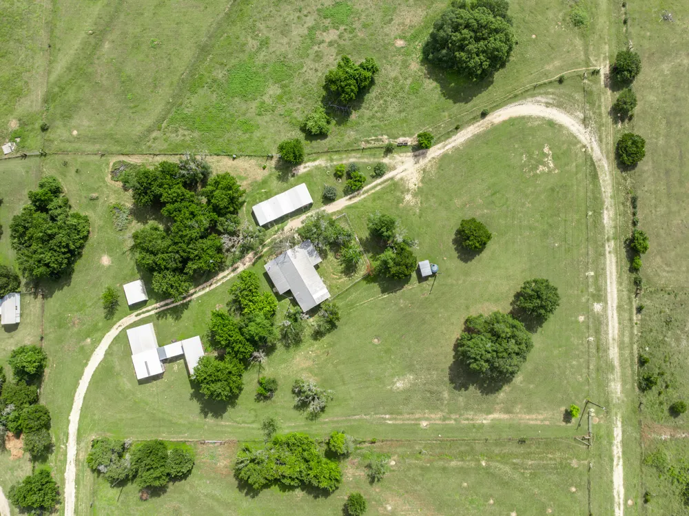 199 Apache Springs Road Briggs, TX 78608