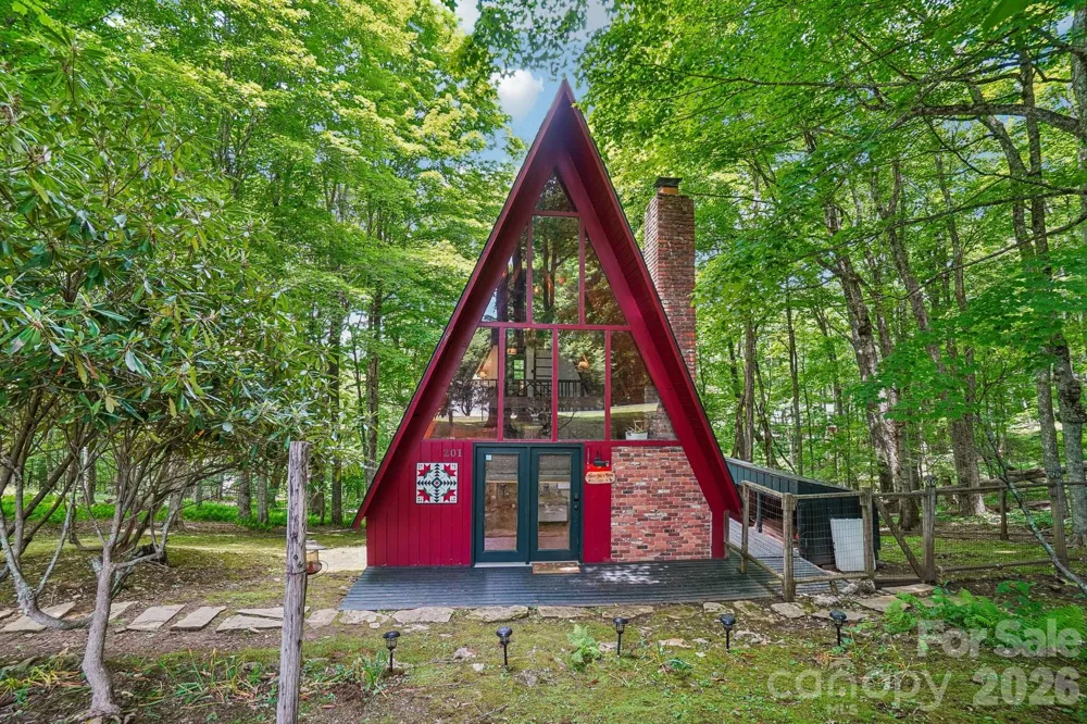 201 Hampton Gap Drive Mars Hill, NC 28754
