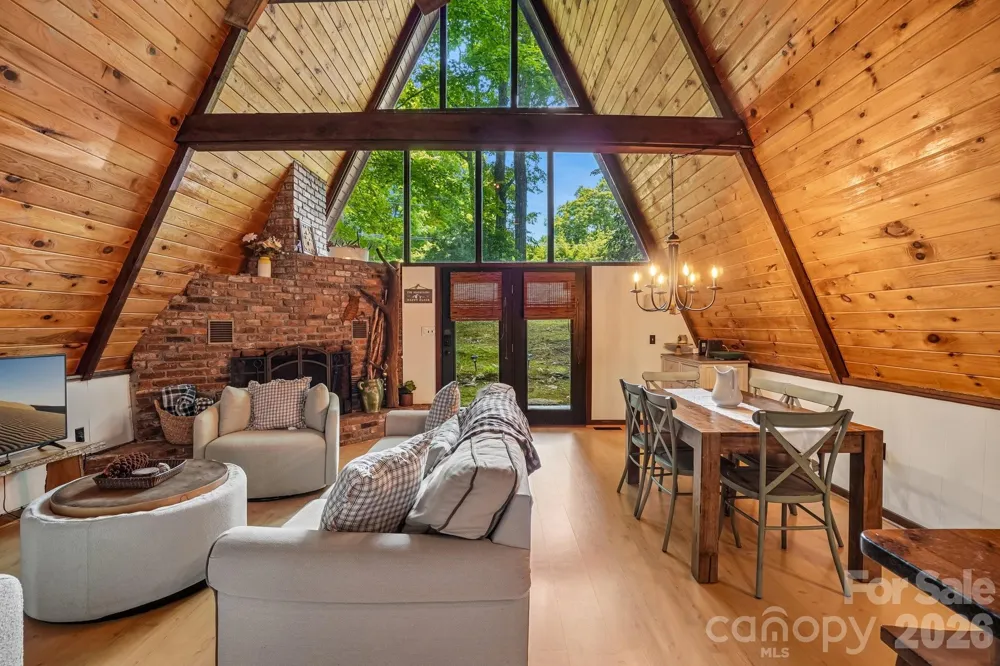 201 Hampton Gap Drive Mars Hill, NC 28754