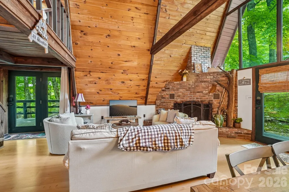 201 Hampton Gap Drive Mars Hill, NC 28754