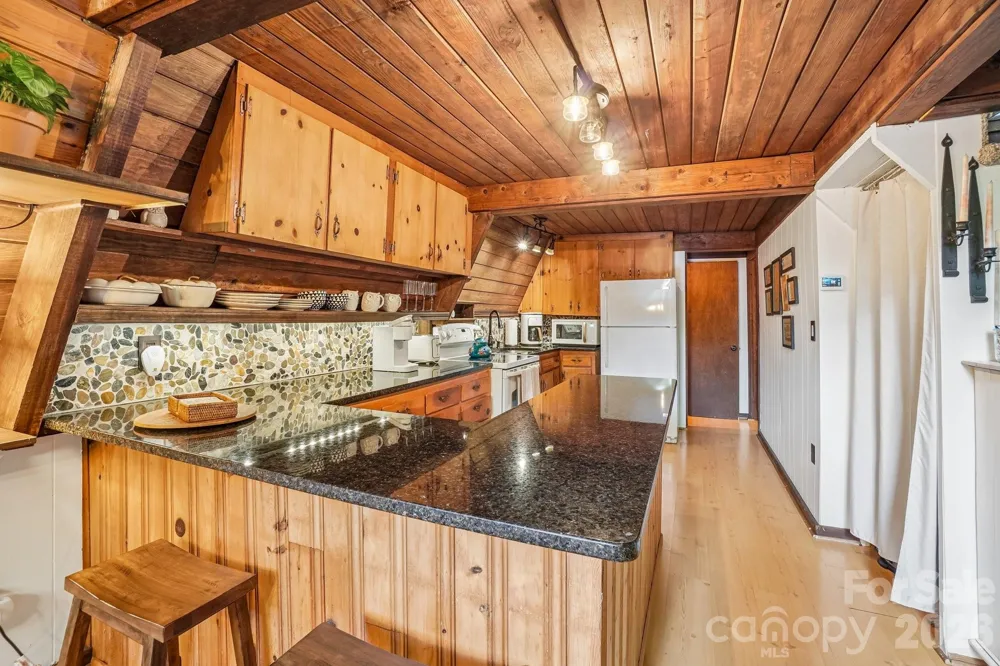 201 Hampton Gap Drive Mars Hill, NC 28754