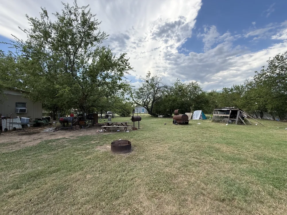 1716 SW 6th Avenue Mineral Wells, TX 76067