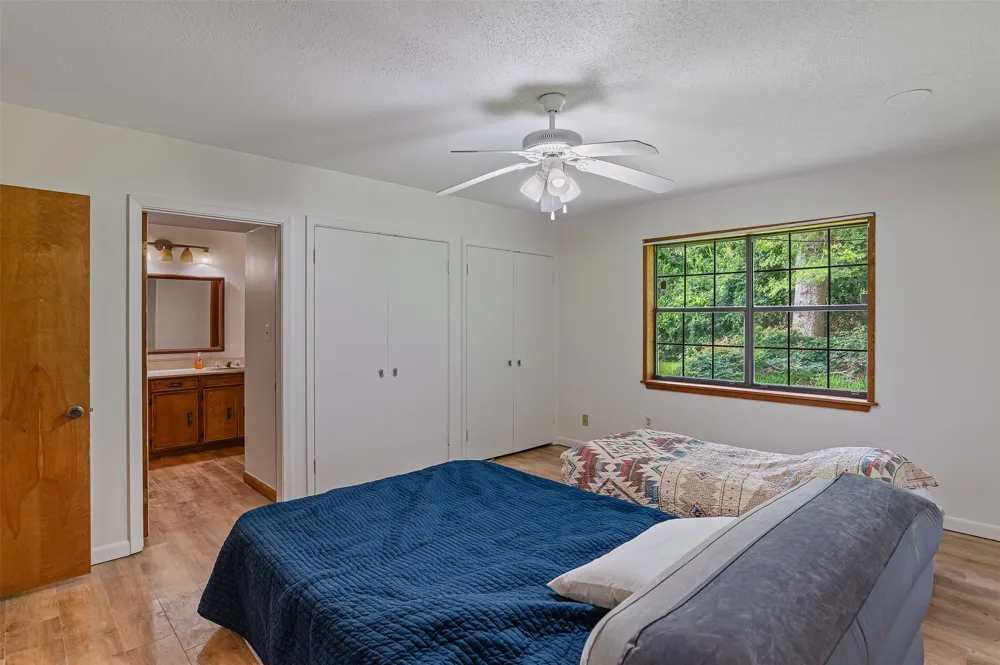 10307 Pirogue Road Oil City, LA 71061