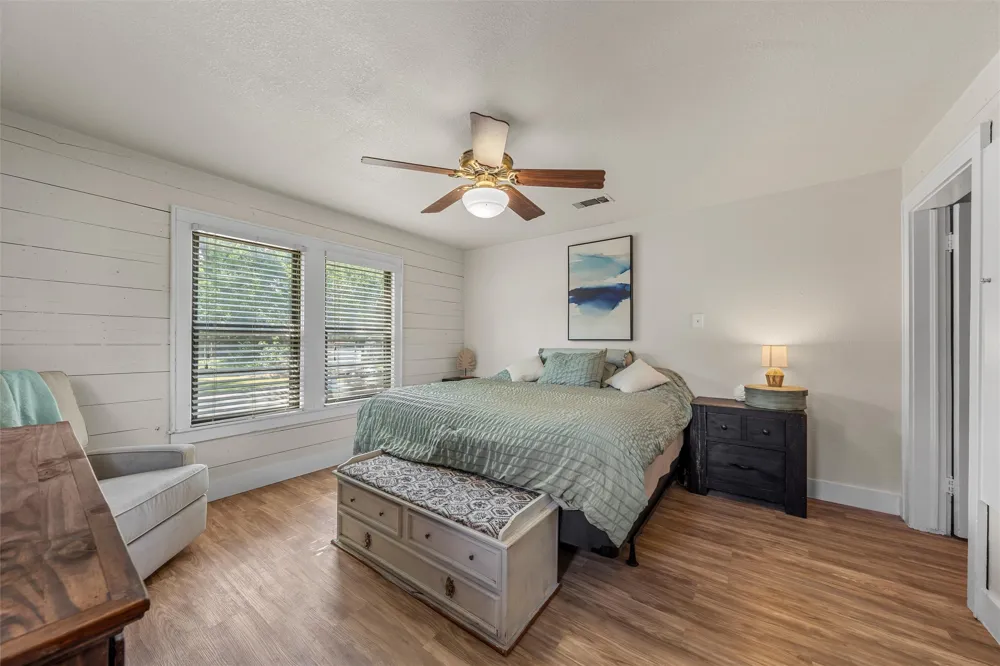 704 S Marable Street West, TX 76691