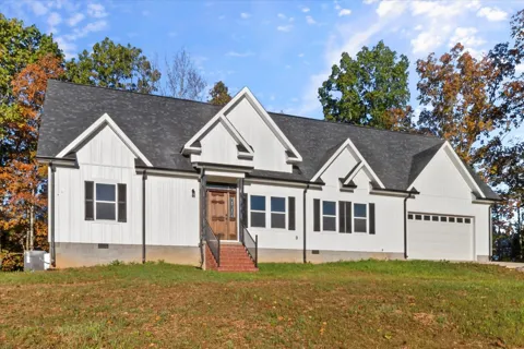 975 Weakley Creek Road