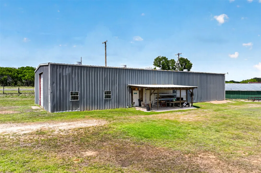 1763 Fm 108 Smiley, TX 78159