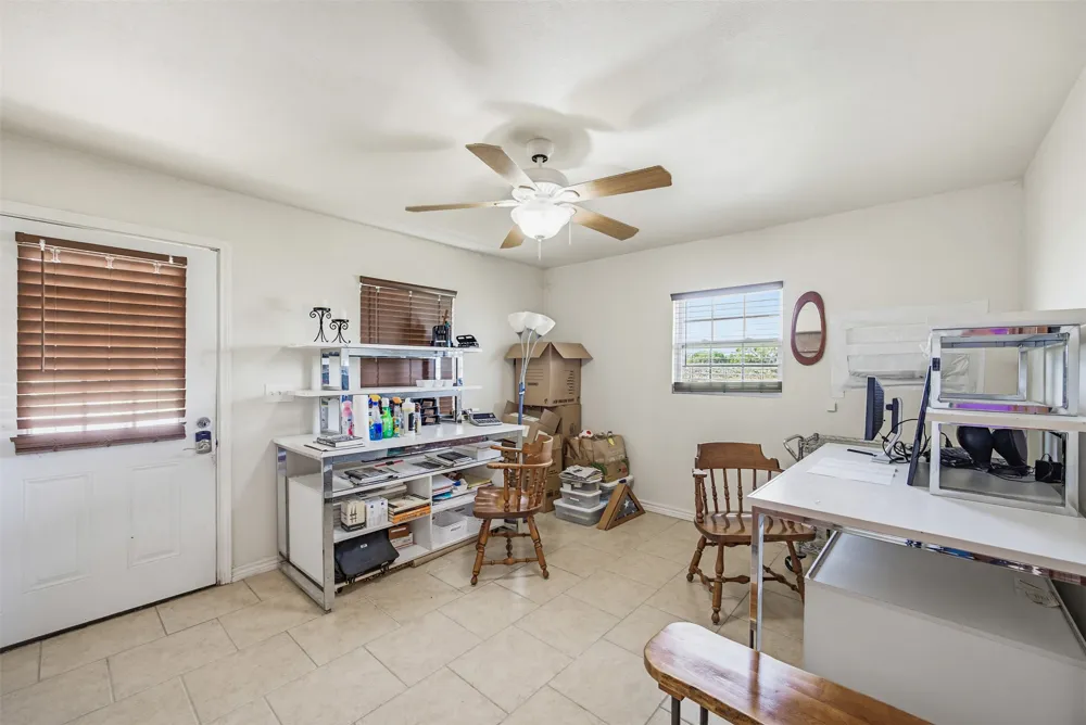 1763 Fm 108 Smiley, TX 78159