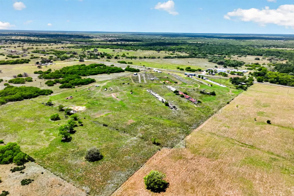 1763 Fm 108 Smiley, TX 78159