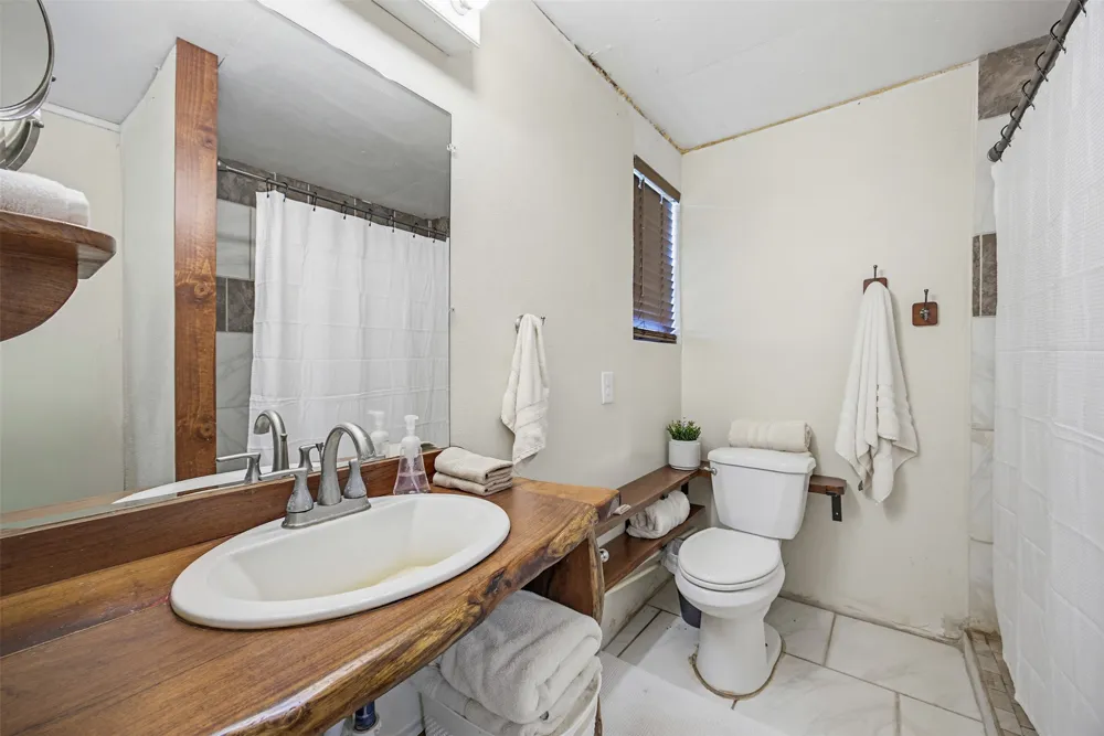 1763 Fm 108 Smiley, TX 78159