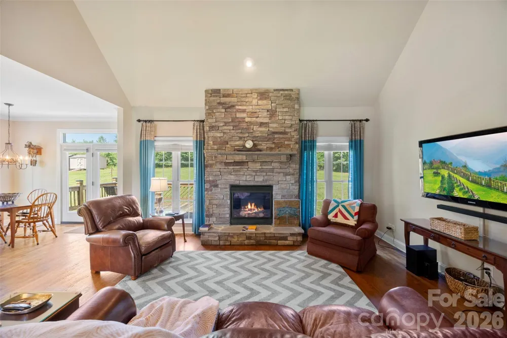 816 Springs Road Dallas, NC 28034