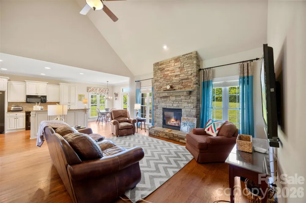 816 Springs Road Dallas, NC 28034