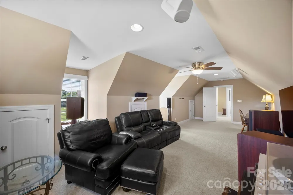 816 Springs Road Dallas, NC 28034