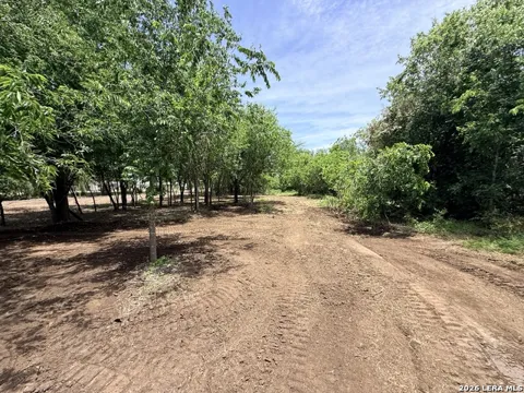 1 ACRE FM 471