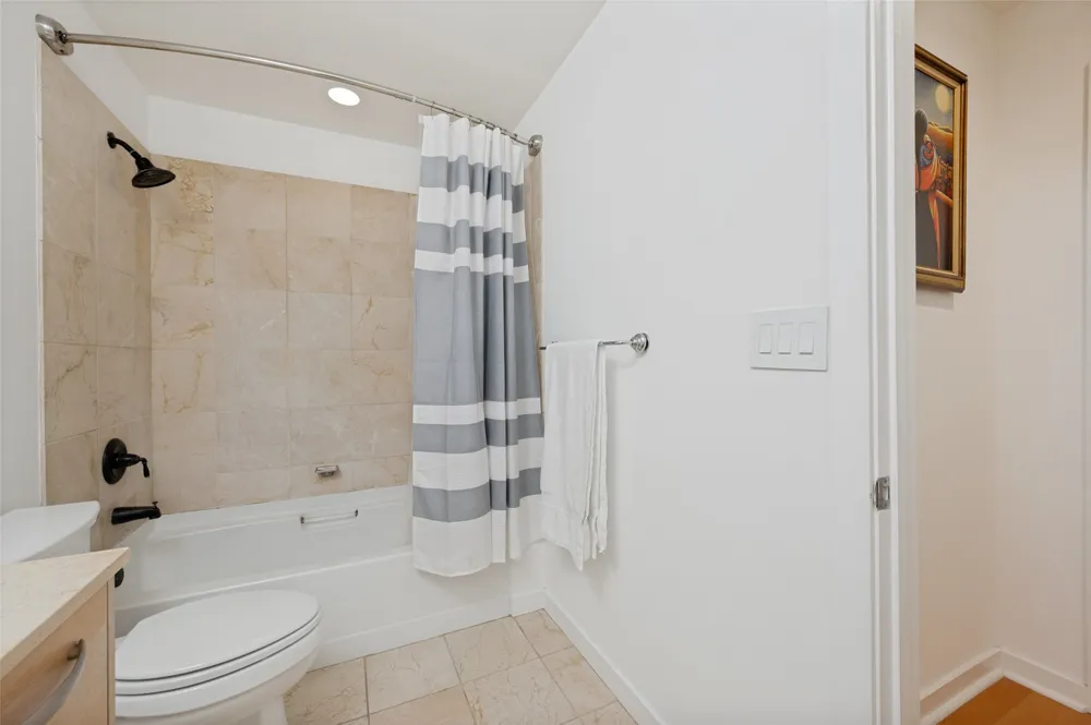 1200 Main Street #1207 Dallas, TX 75202