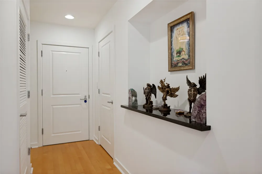 1200 Main Street #1207 Dallas, TX 75202