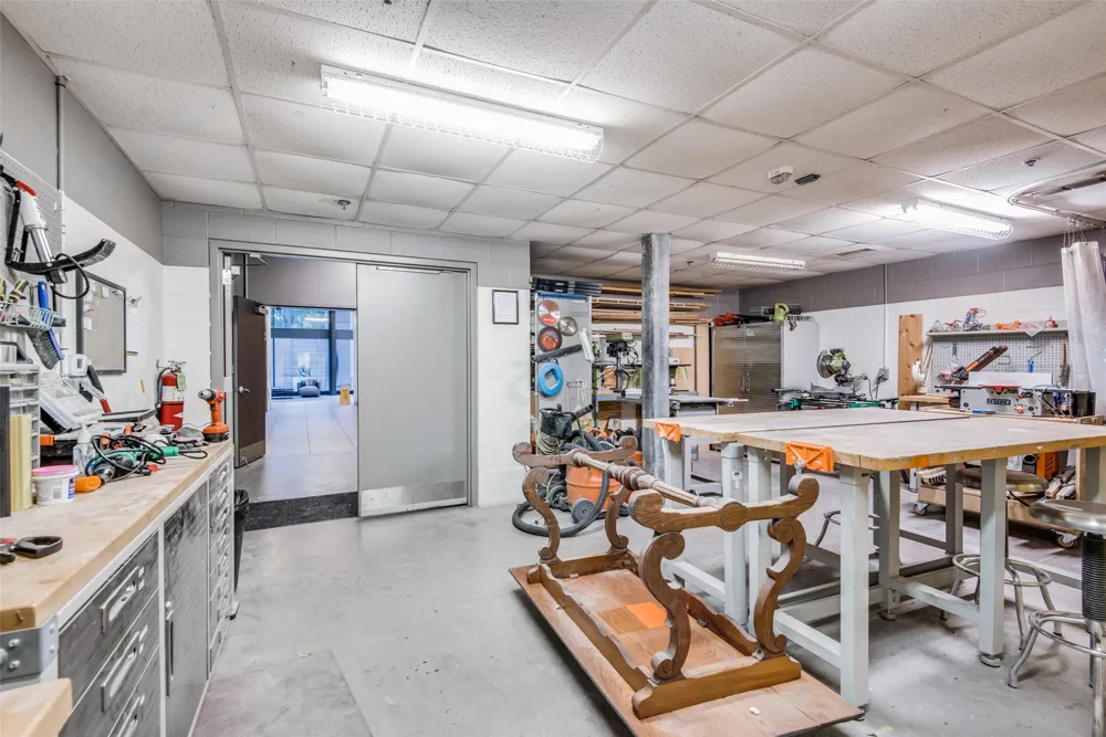 1200 Main Street #1207 Dallas, TX 75202
