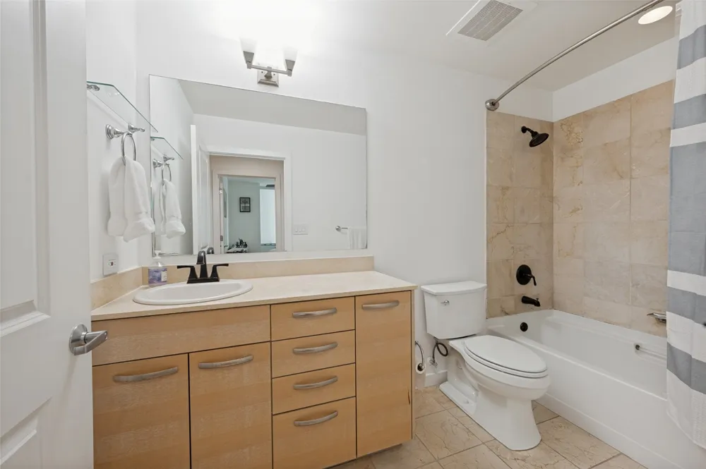 1200 Main Street #1207 Dallas, TX 75202