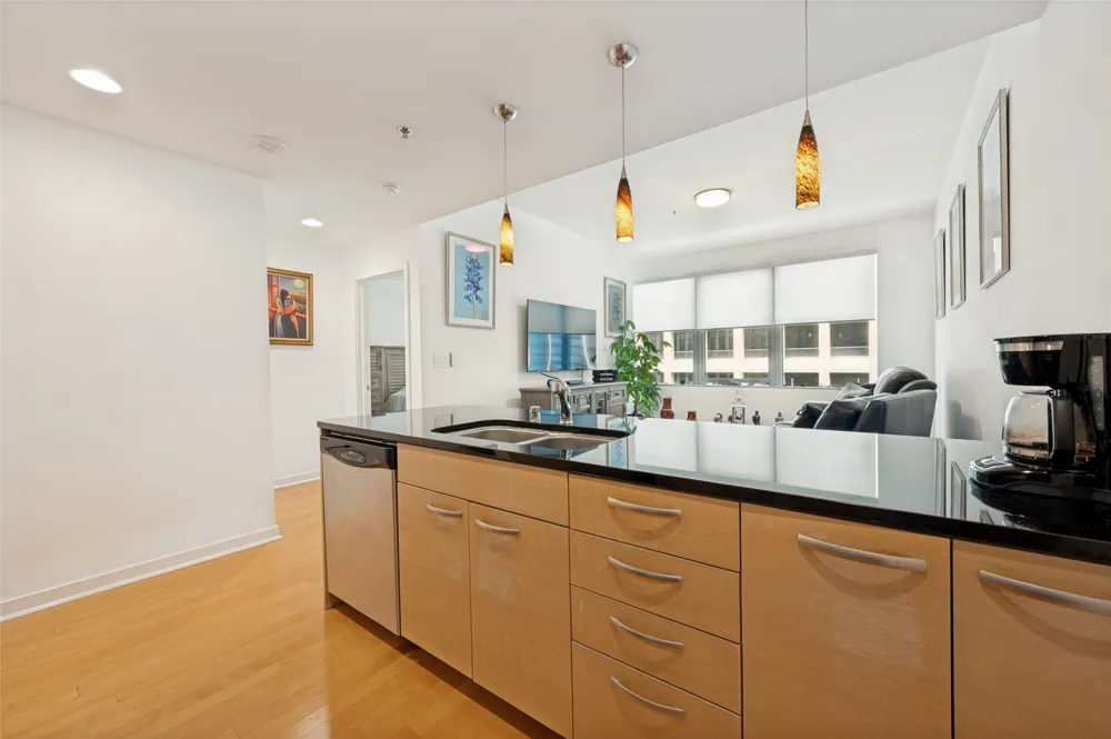 1200 Main Street #1207 Dallas, TX 75202