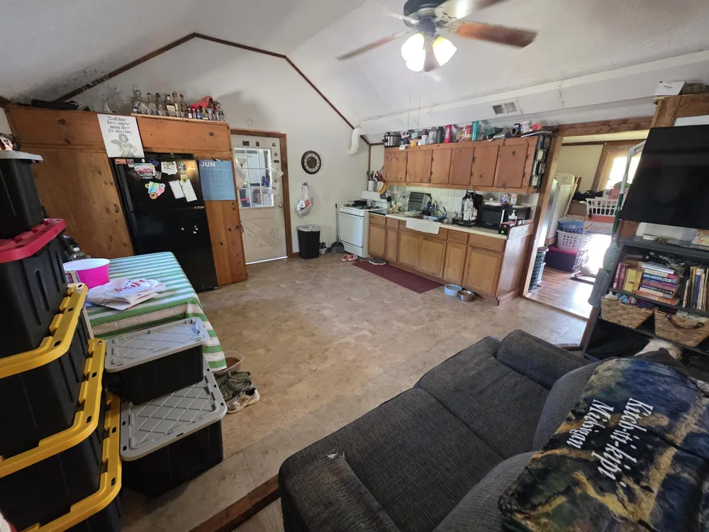 3837 Fawn Road Wellston, MI 49689