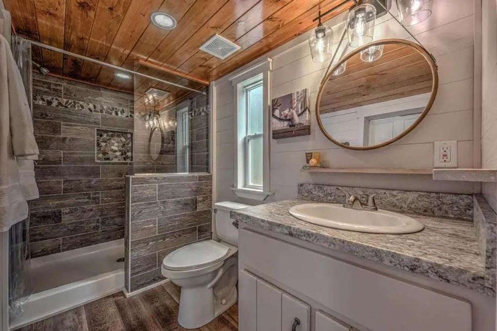 476 478 Lapidary Lane Young Harris, GA 30582