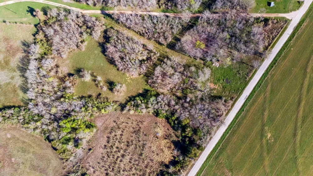 3979 Felder Road Washington, TX 77880