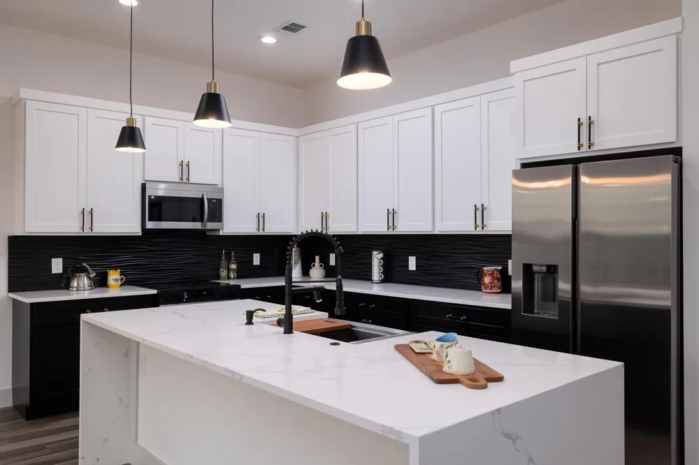 1210 Fernwood Road Fischer, TX 78623