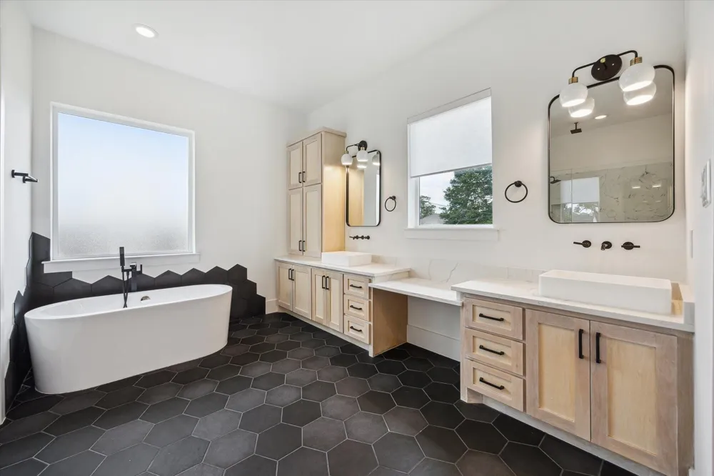 1419 Candlelight Lane Houston, TX 77018