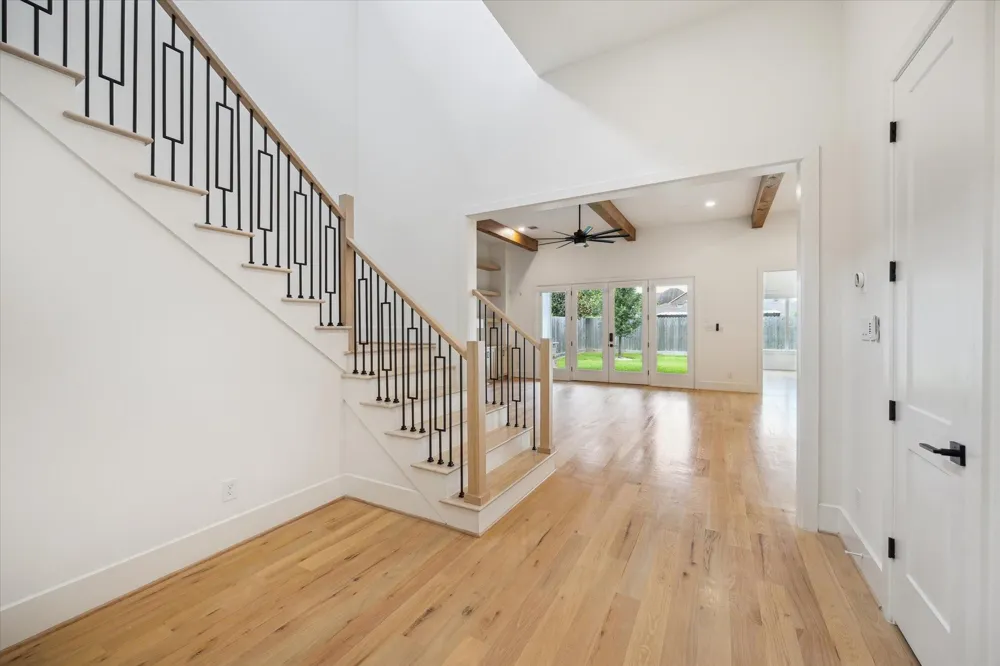 1419 Candlelight Lane Houston, TX 77018